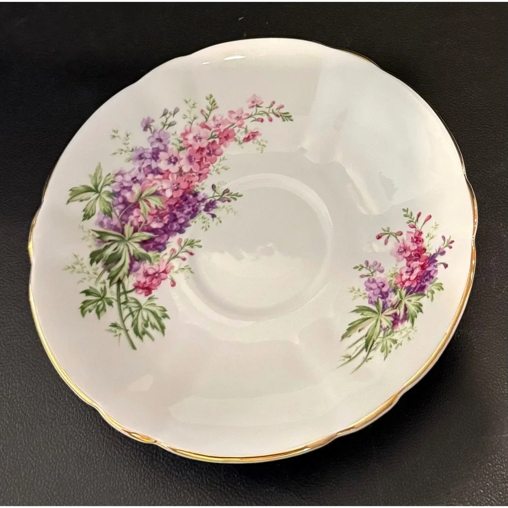 Windsor Teacup Saucer Set White Purple Pink Floral Gold Trim England Bone China